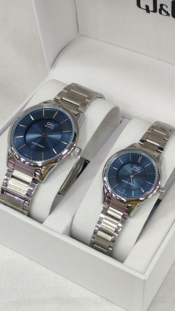 Reloj QyQ original para pareja - Imagen 2