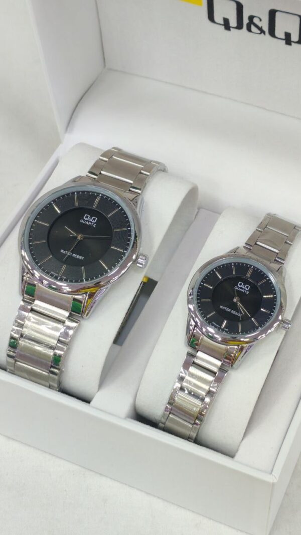 Reloj QyQ original para pareja - Imagen 4