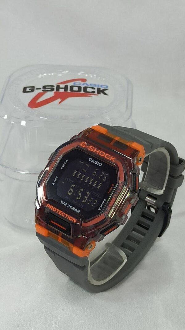 Reloj Casio G-Shock GA-700-4ACR - Imagen 7