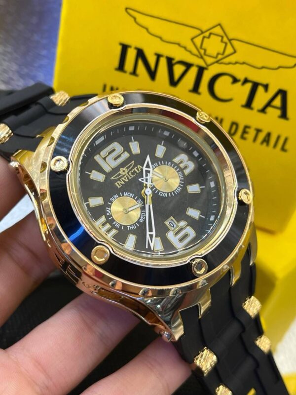 Reloj Invicta Reserve Venom - Imagen 3