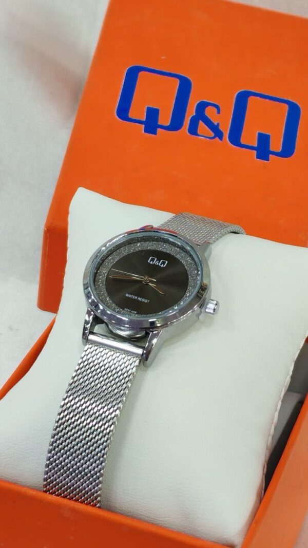 Reloj QyQ original para dama✨ - Imagen 5