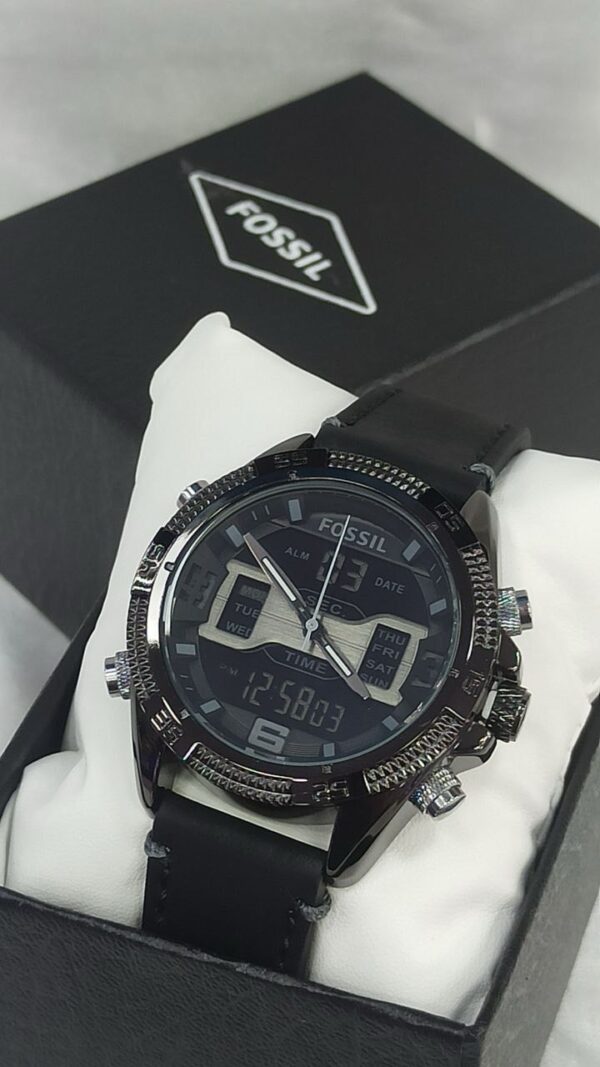 Reloj Fossil con correa de cuero - Imagen 4