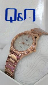 Reloj QyQ dama exclusive💖