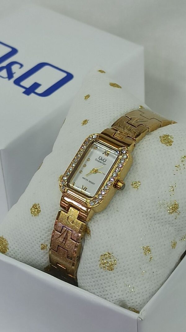 Reloj QyQ original superior para dama💖 - Imagen 3