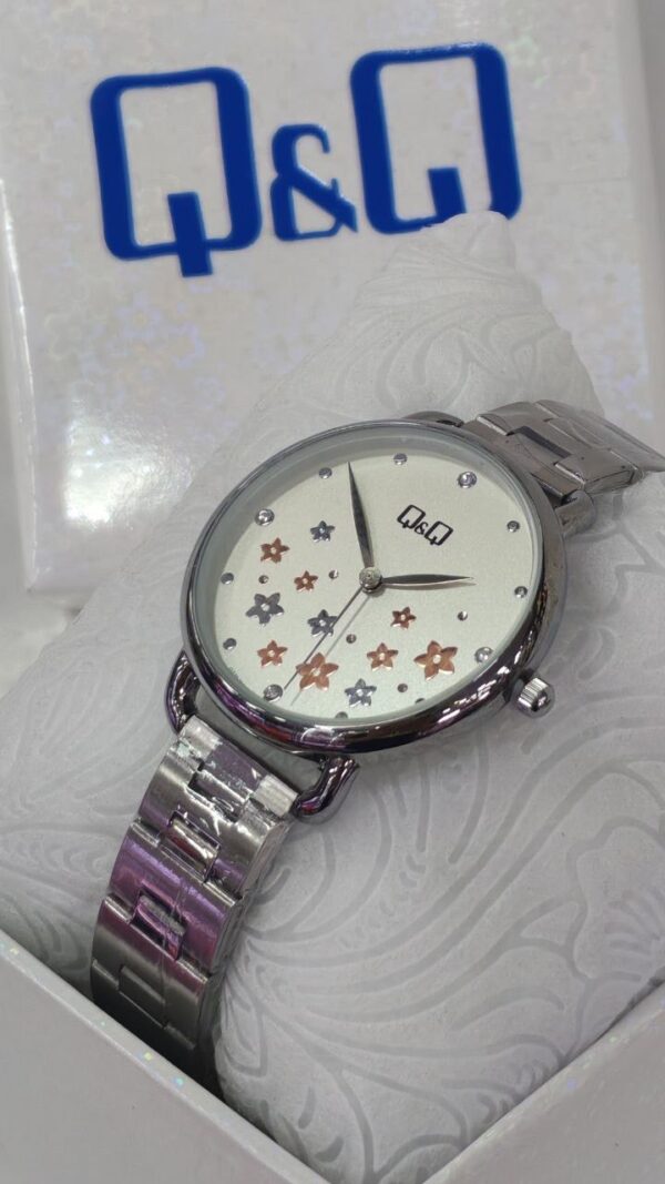 Reloj QyQ original para dama✨ - Imagen 5