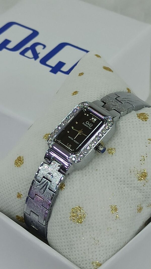 Reloj QyQ original superior para dama💖 - Imagen 6