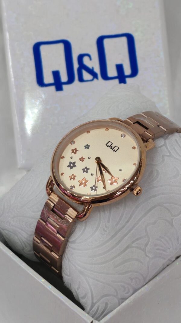 Reloj QyQ original para dama✨